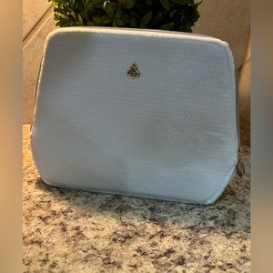 NWOT Guerlain Cosmetic Pouch